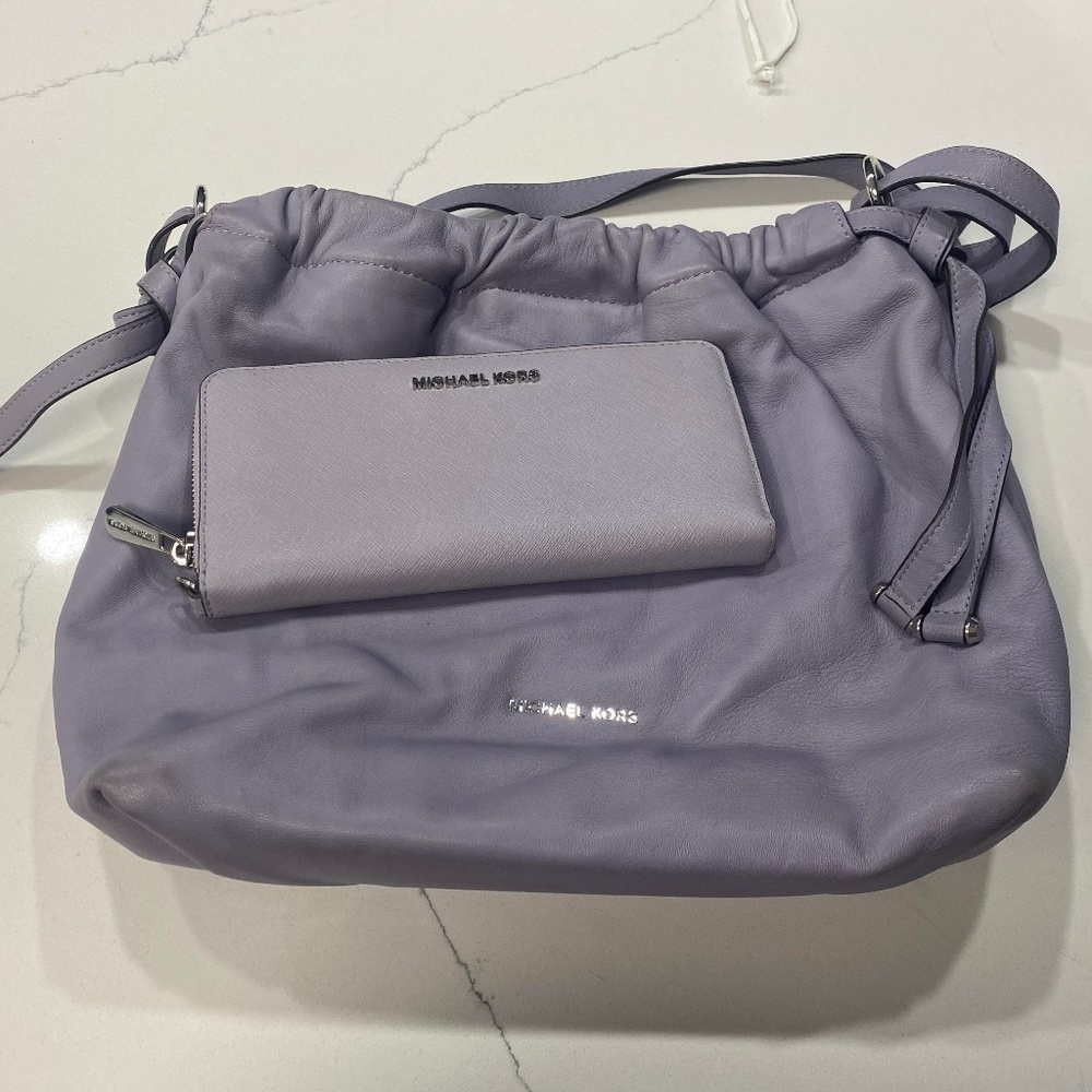 Michael Kors Purse And Matching Wallet Set